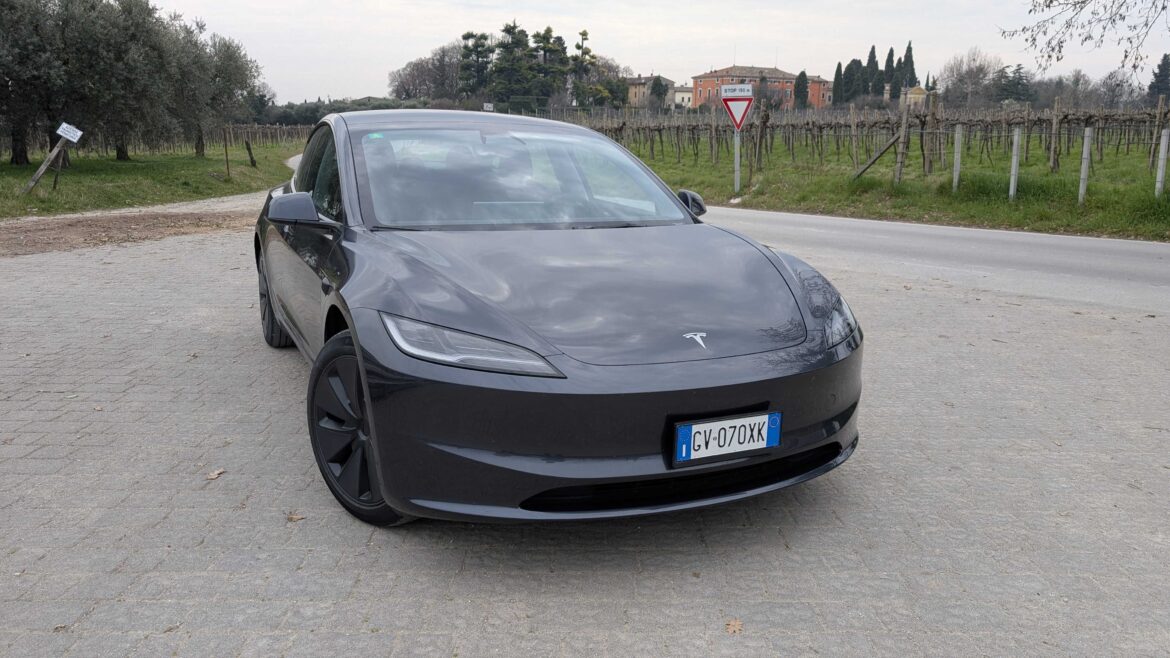 Tesla Model 3 RWD (23)