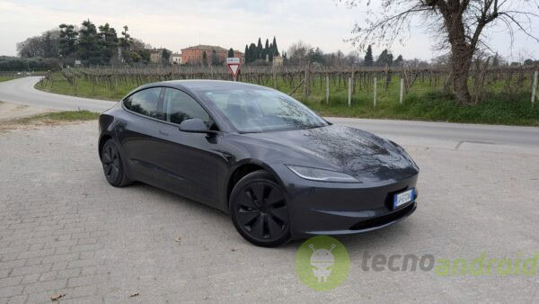 tesla - immagine 21 tesla - immagine 21