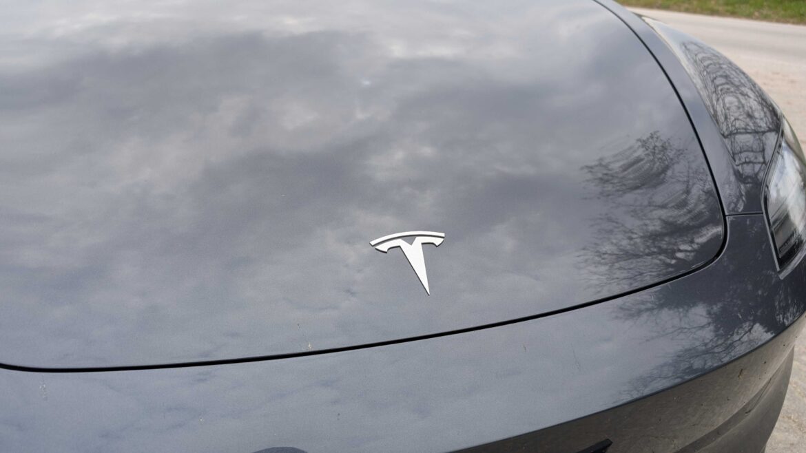 Tesla Model 3 RWD (29)