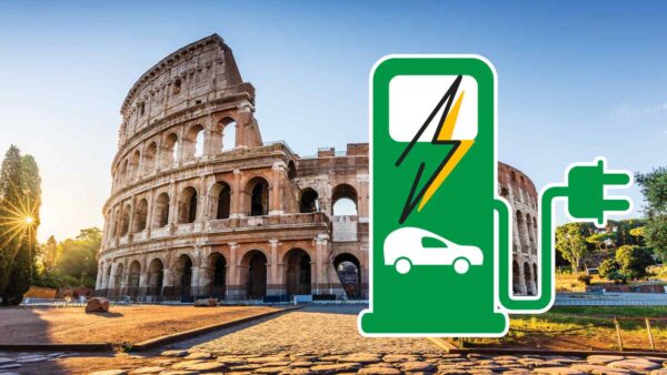 Roma semplifica l’installazione delle colonnine di ricarica nelle stazioni di servizio per favorire la mobilità elettrica in città.