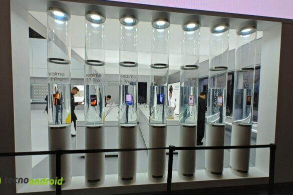 Realme: al MWC 2025 la Serie 14 Pro, la sua strategia e grandi innovazioni