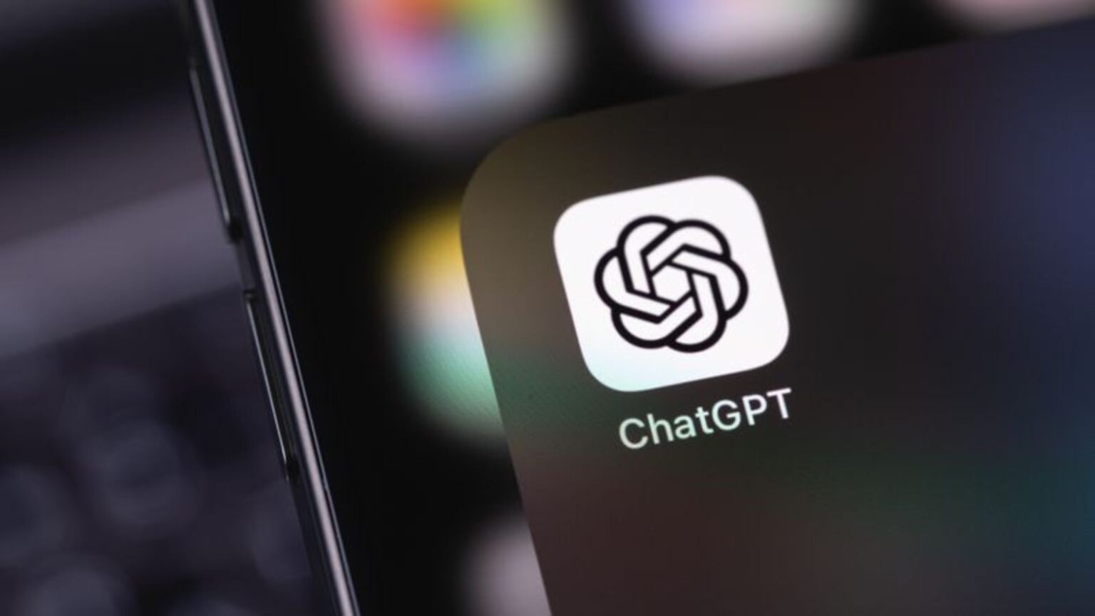 GPT-4.1 è ufficiale: ChatGPT diventa più potente, piccolo e veloce