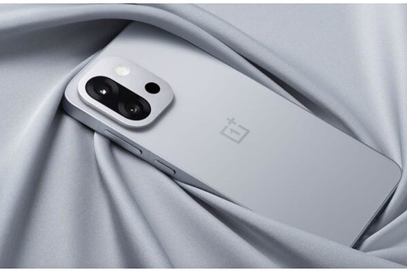 OnePlus 13s, il lancio ufficiale è alle porte