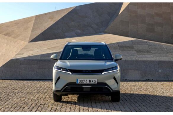 Auto elettriche e ibride plug-in: boom di vendite a livello mondiale