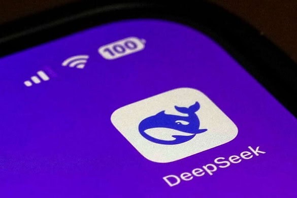 DeepSeek sfida ChatGPT e Gemini: nuovo metodo per migliorare il ragionamento degli LLM