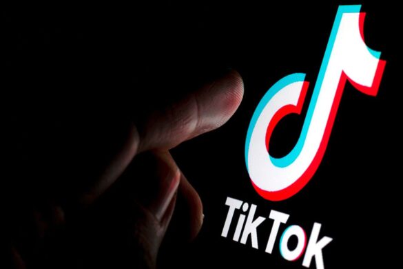 TikTok come Google Maps: ora si possono lasciare delle recensioni nei commenti
