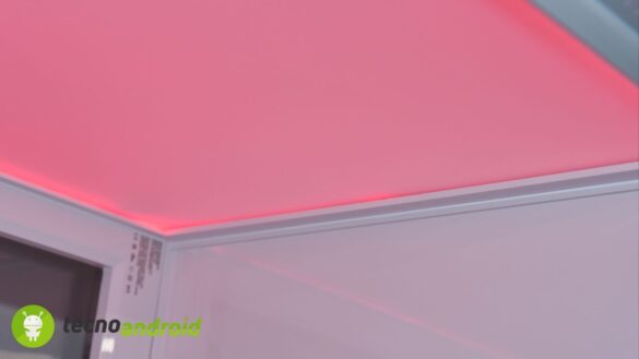 Nanoleaf EXPO Smart LED Display Case: espositori dinamici