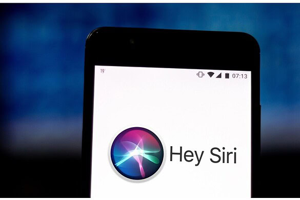 Apple e Siri: il ritardo che mette a rischio la credibilità dell’azienda