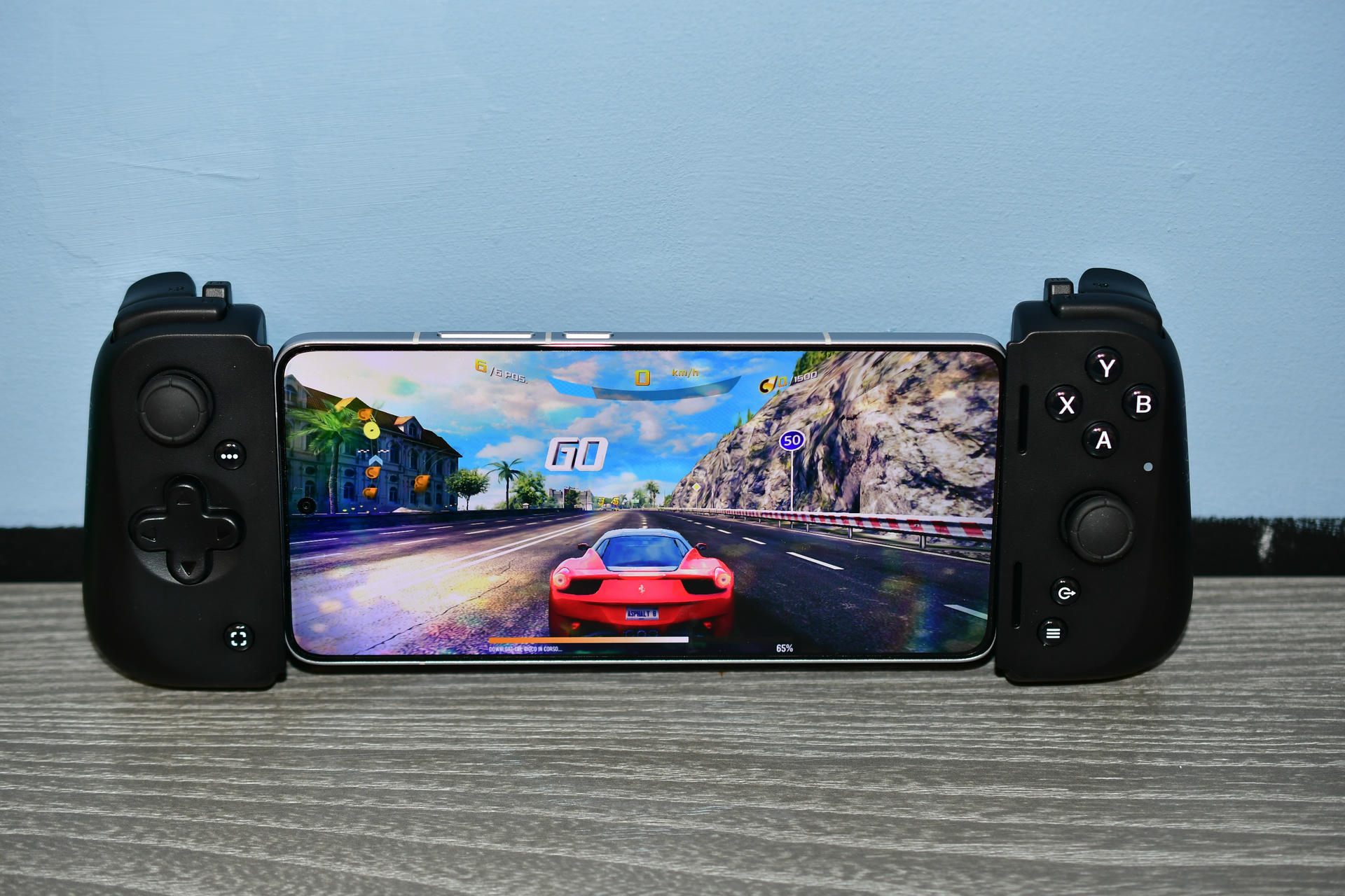 DSC Razer Kishi V Pro DSC Razer Kishi V Pro