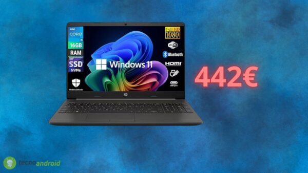 Amazon PAZZA con l'offerta a 400 euro sul notebook HP