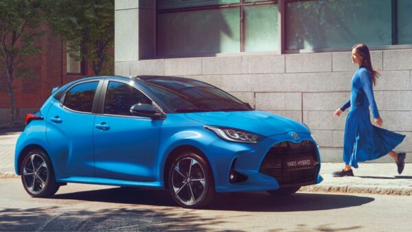 Toyota e la crisi delle consegne: la domanda ibrida supera l'offerta