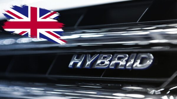 Auto ibride fino al 2035: Londra cambia rotta sul mandato ZEV