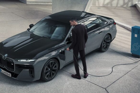 BMW spinge sull’elettrico: BEV in crescita, vendite globali in calo