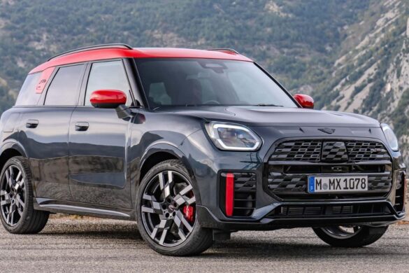 MINI Countryman JCW: adrenalina allo stato puro