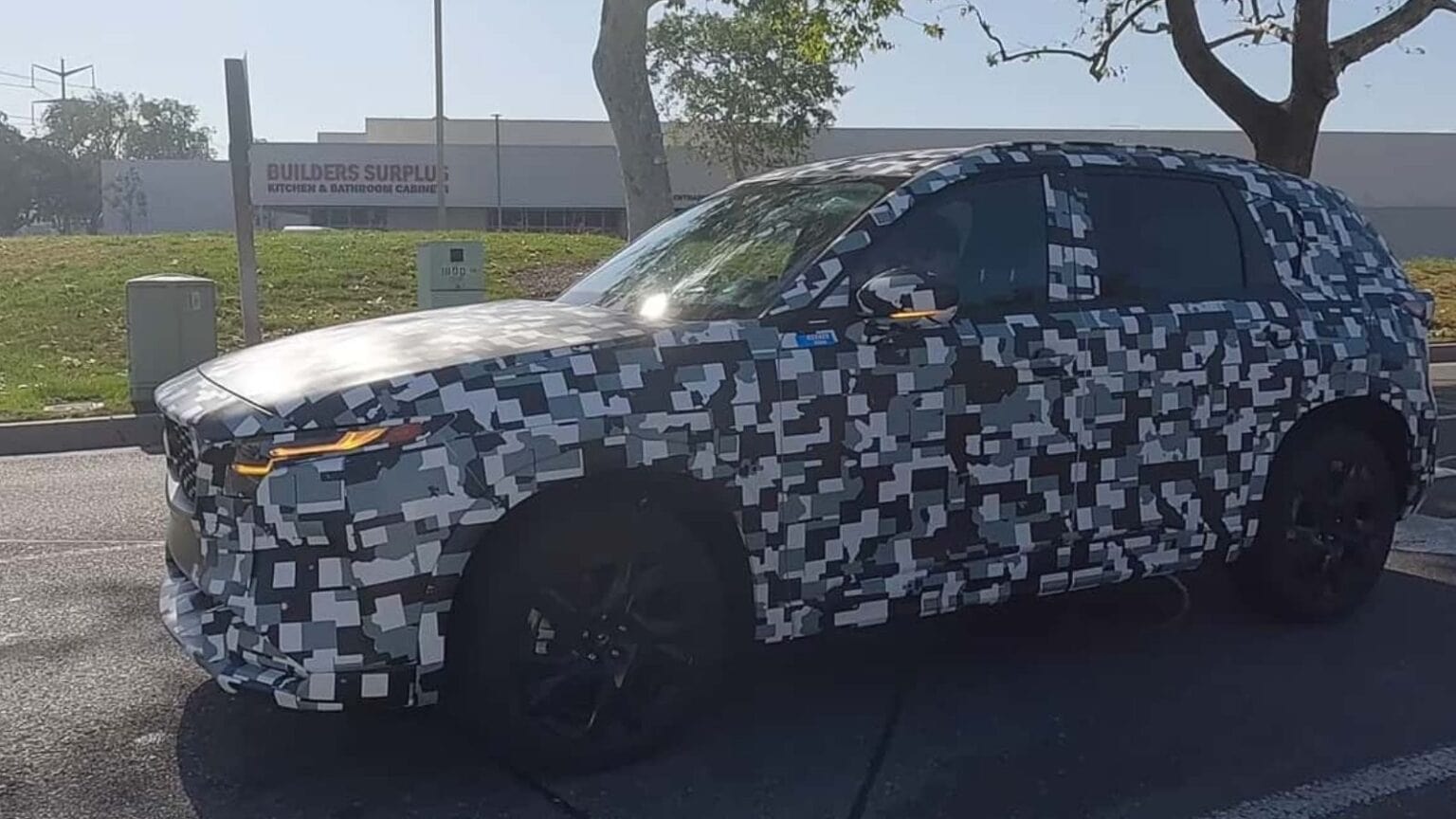 Mazda CX-5 2025: alcune anteprime sul nuovo modello