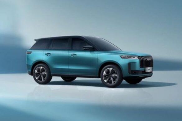 Nuovo SUV Omoda 7 SHS: ibrido plug-in e con autonomia sensazionale