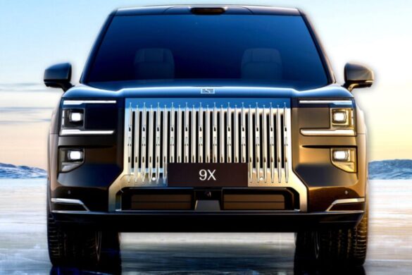 Zeekr 9X porta novità lussuose tra i SUV ibridi: il debutto a Shanghai