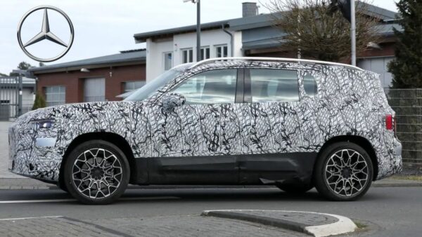 Nuova Mercedes GLB: novità sul modello che mixa tradizione ed innovazione