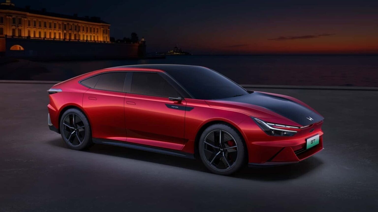 Troppi schermi sulla nuova Honda GT: un design estremo?