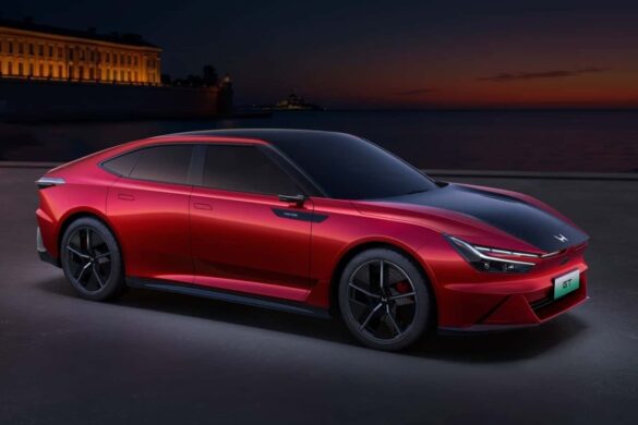 Troppi schermi sulla nuova Honda GT: un design estremo?