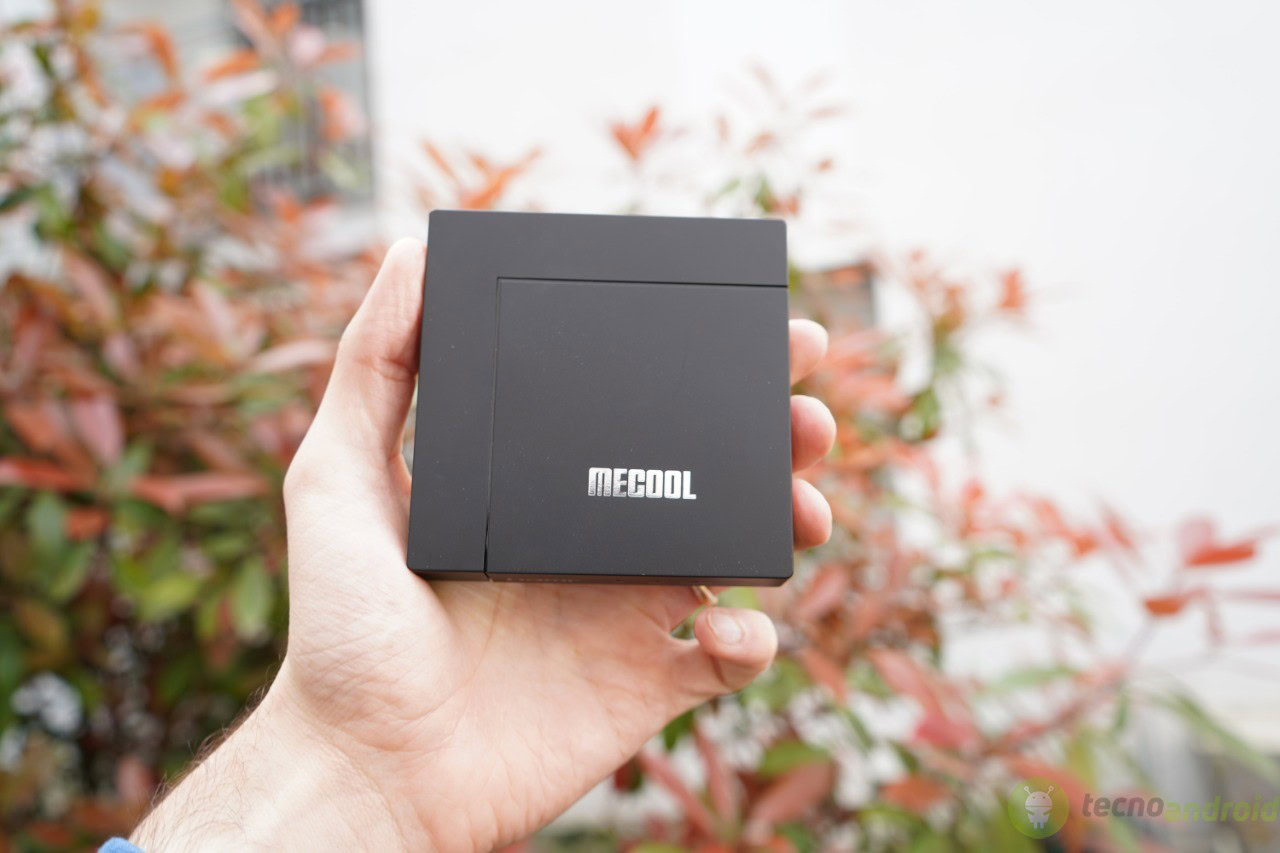 Mecool KMPRO MAX () Mecool KMPRO MAX ()