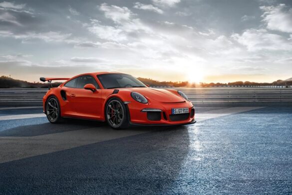 Porsche 911 GT3 è la nuova regina del Nürburgring