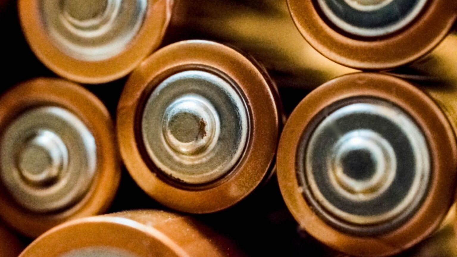 Batterie, riciclo per darne nuova vita