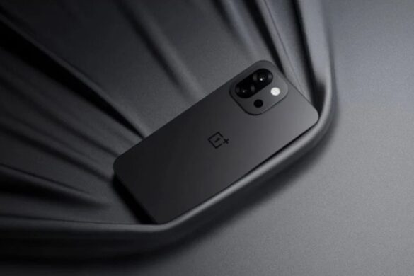 OnePlus 13T, primi scatti in rete