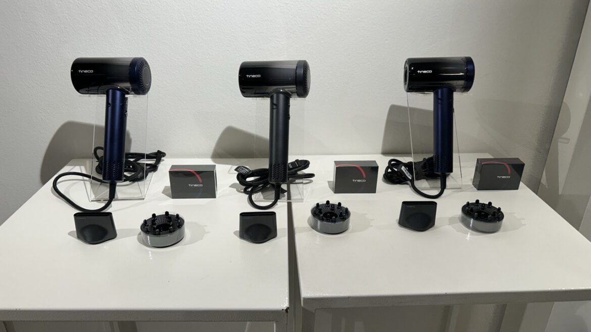 Tineco pop up store () Tineco pop up store ()