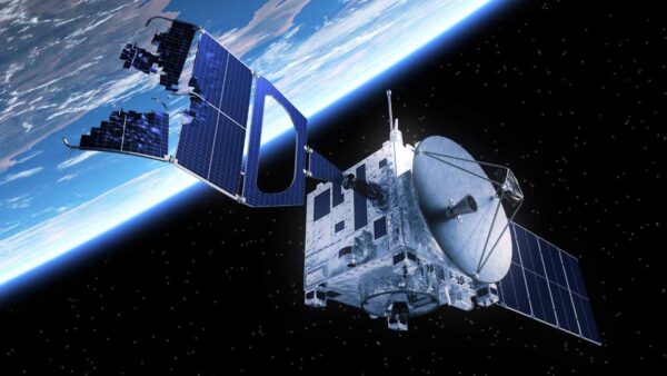 Vanguard 1, il satellite del 1958, potrebbe tornare sulla Terra dopo 70 anni, offrendo preziose informazioni sui materiali spaziali.