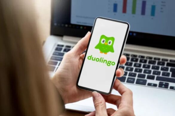 Duolingo fa dietrofront: nessun licenziamento dei dipendenti per l’AI