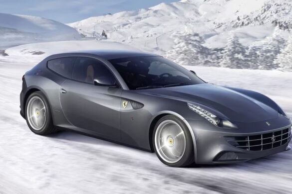 La Ferrari FF di John Elkann all’asta: un pezzo unico per collezionisti