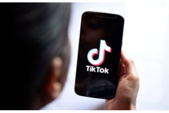 TikTok rimuove i contenuti legati a una challenge pericolosa sui Chromebook
