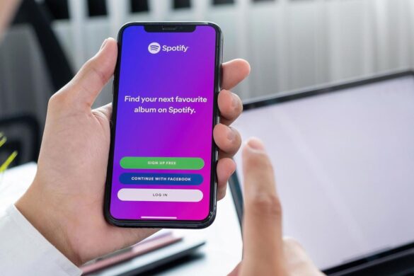 Spotify, gli utenti Apple potranno acquistare audiolibri direttamente su iPhone
