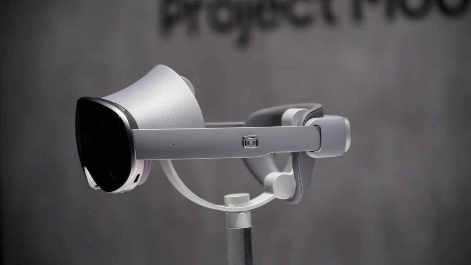 Samsung lancerà il suo primo visore XR tra pochissimo, ecco quando