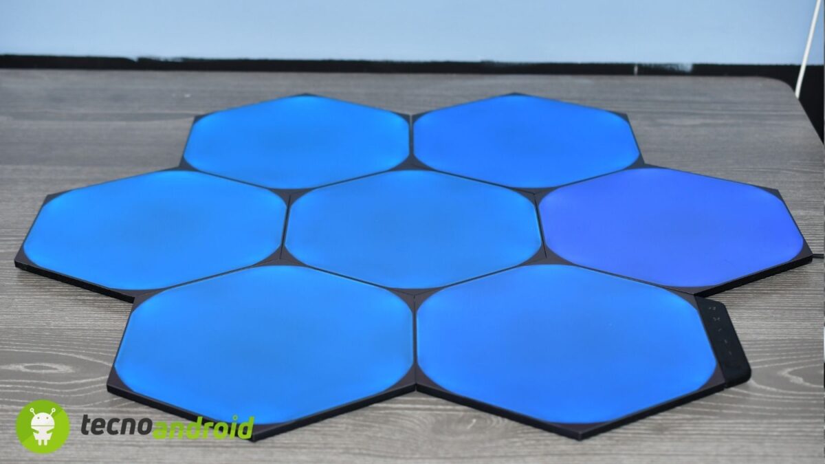pannelli - immagine 8 Nanoleaf Shapes Ultra Black Hexagon: i pannelli LED