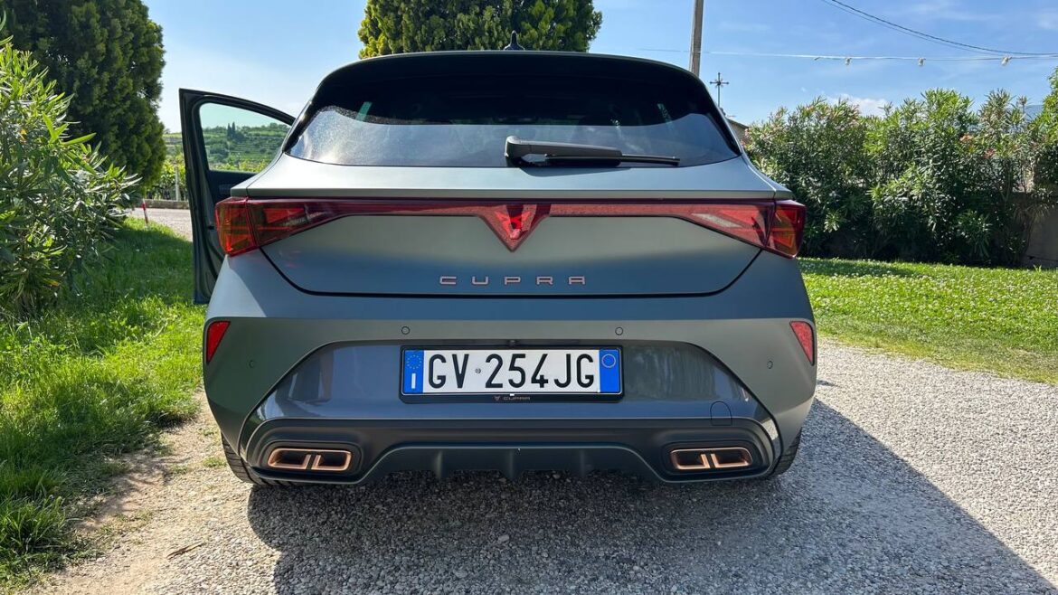 Cupra Terramar VZ () Cupra Terramar VZ ()