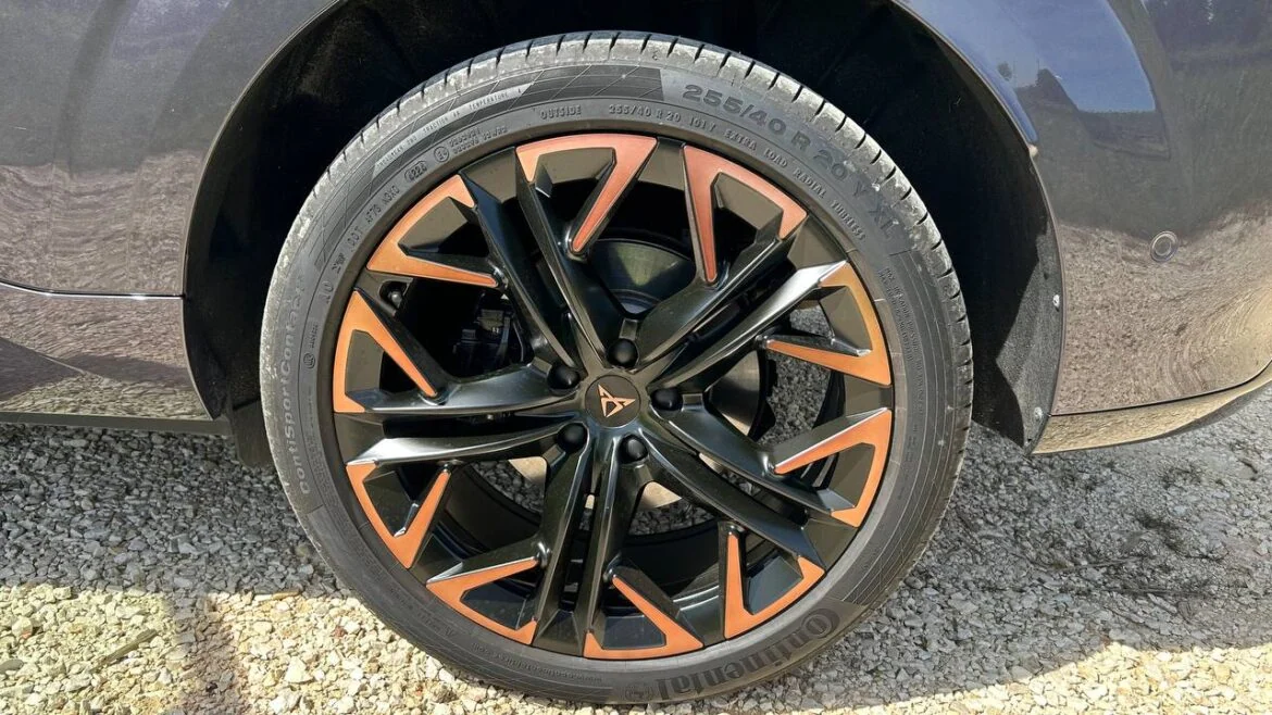 Cupra Terramar VZ () Cupra Terramar VZ ()