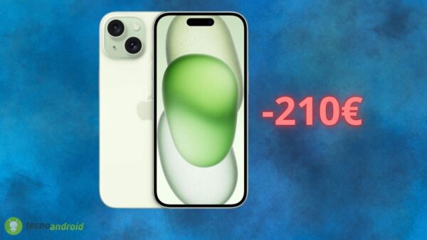 Amazon dimezza il prezzo di Apple iPhone 15 solo oggi: approfittatene subito