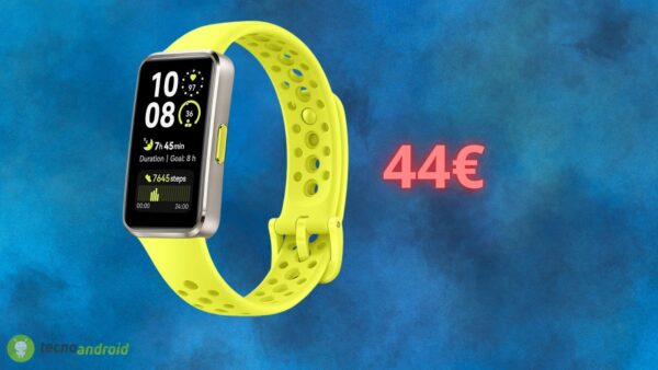 Amazon, offerta IMPERDIBILE su Huawei Band 10: costa solo 44 euro