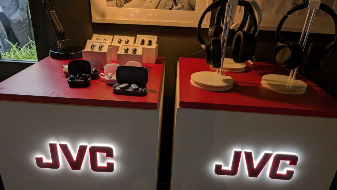 Evento JBL Kenwood () Evento JBL Kenwood ()