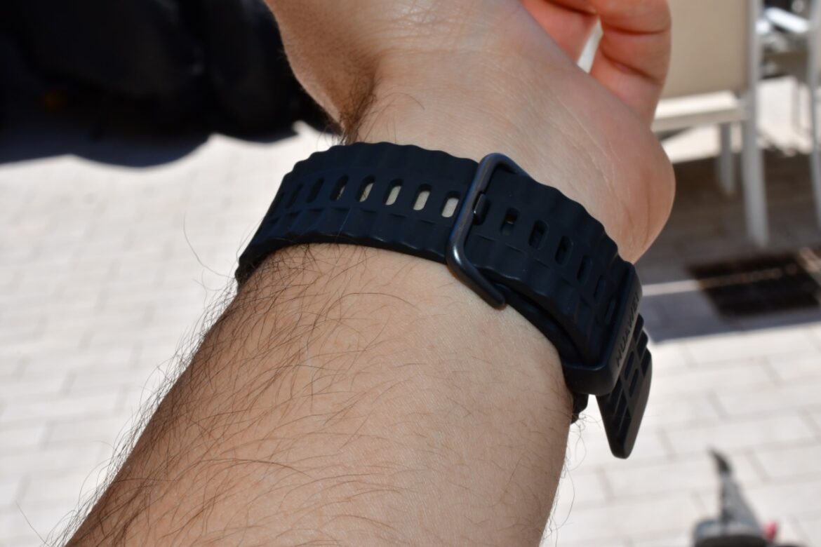 Huawei Watch Fit Pro () Huawei Watch Fit Pro ()