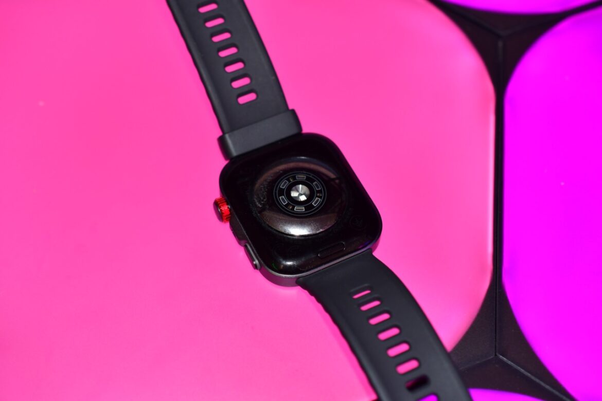 Huawei Watch Fit Pro () Huawei Watch Fit Pro ()