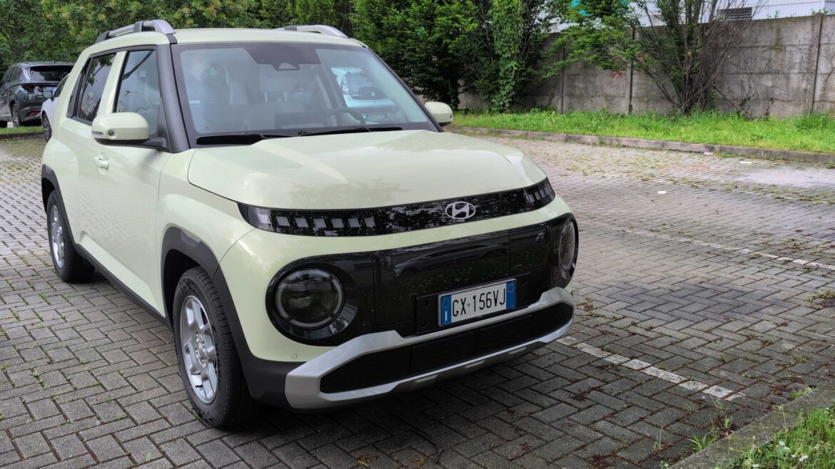 Hyundai Inster () Hyundai Inster ()