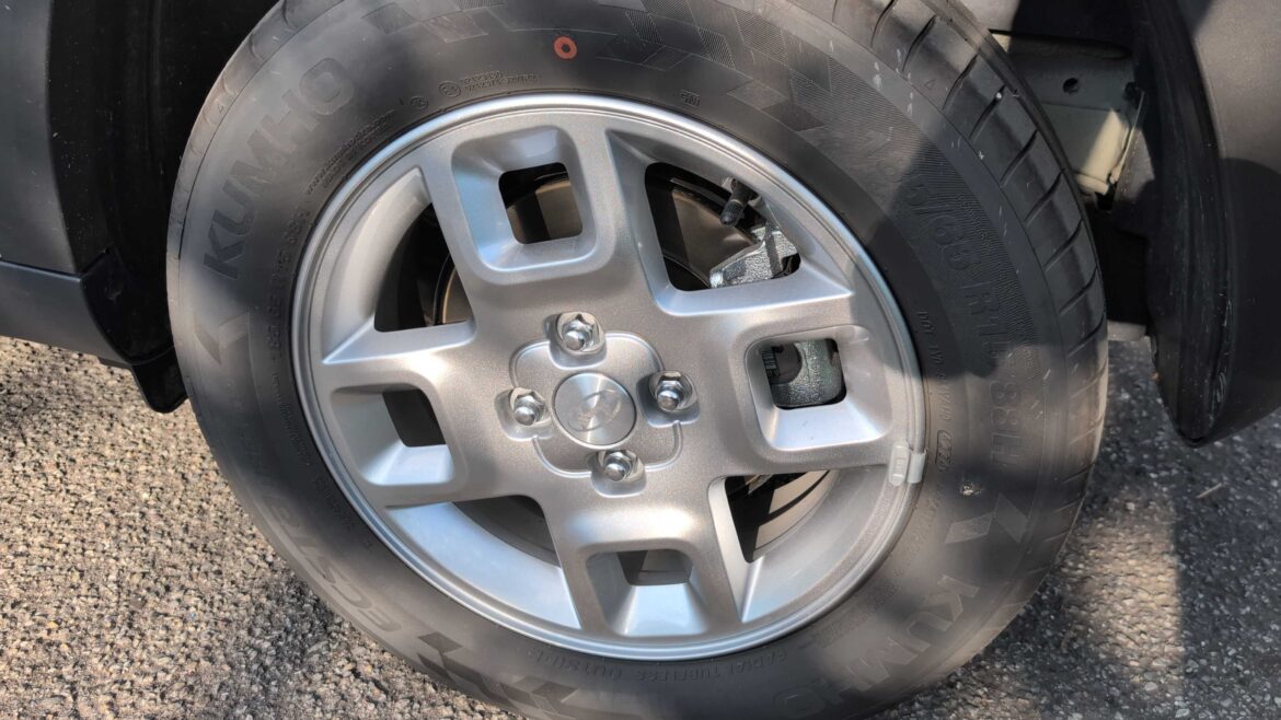 Hyundai Inster () Hyundai Inster ()