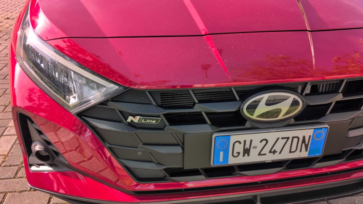 Hyundai i N Line () Hyundai i N Line ()