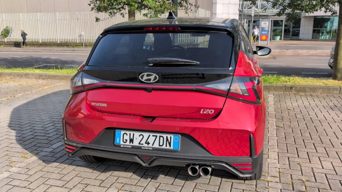 Hyundai i N Line () Hyundai i N Line ()