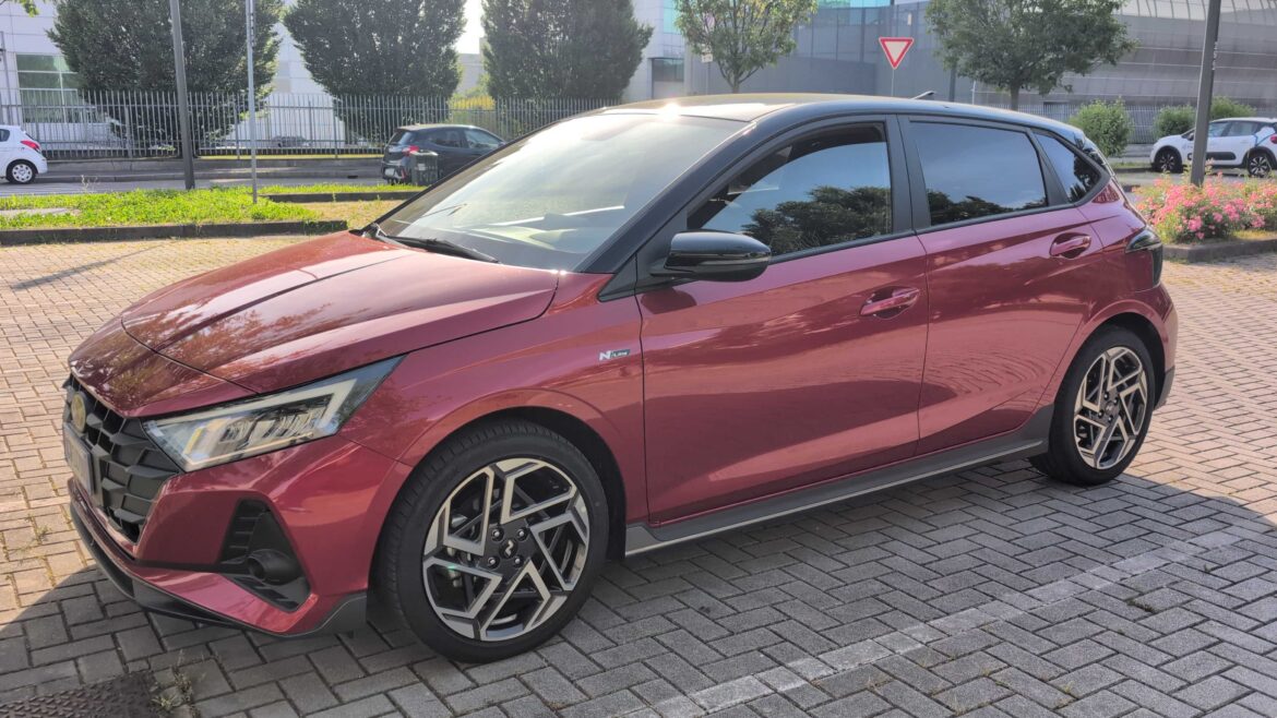 Hyundai i N Line () Hyundai i N Line ()