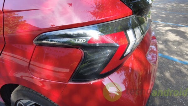 hyundai - immagine 25 DCIMMEDIADJI JPG