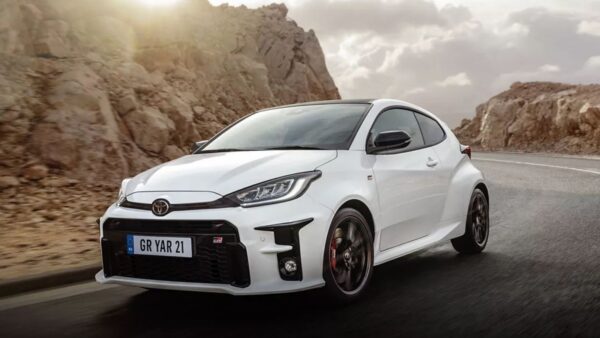 Toyoda frena sull’elettrico Toyota: la vera sportiva è la termica